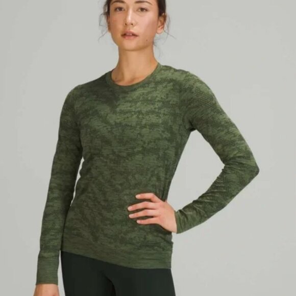 Lululemon Relaxed Fit Swiftly Breathe Long Sleeve - Camo size 6 - Picture 1 of 4